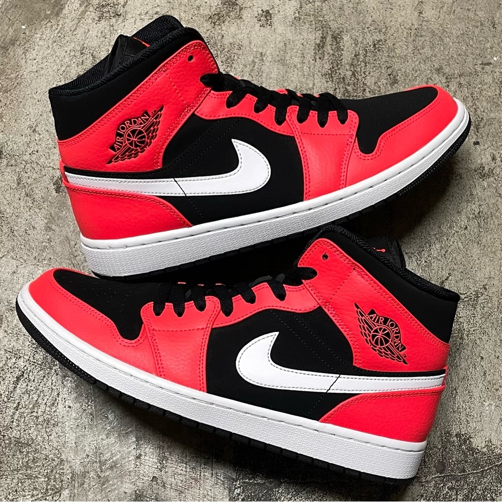 Nike Air Jordan 1 Retro Mid Infrared 23